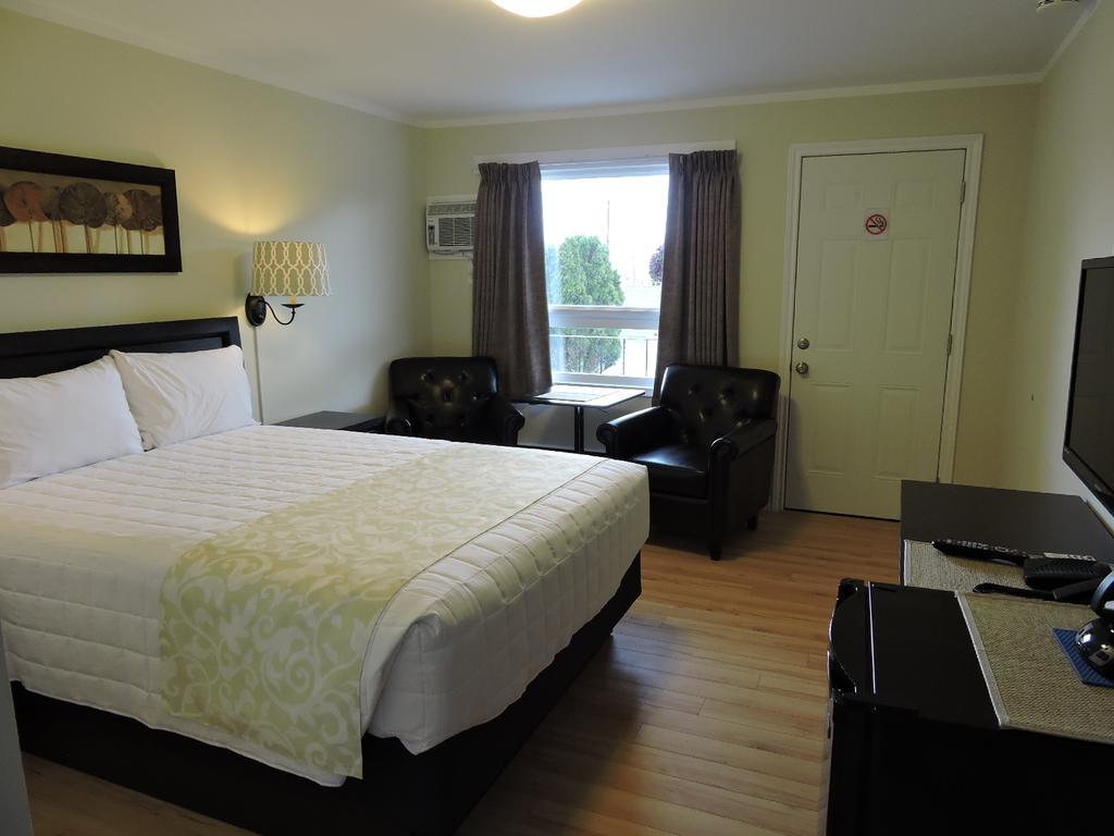 Almo Court Motel Cranbrook Ngoại thất bức ảnh