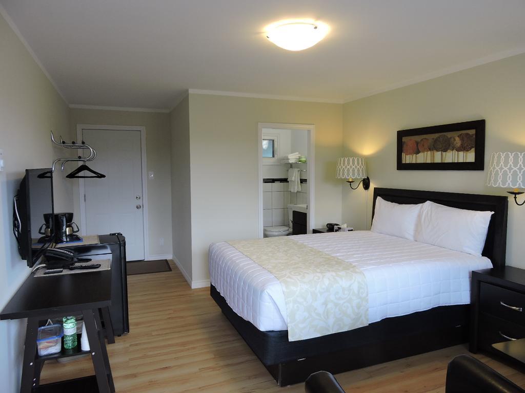 Almo Court Motel Cranbrook Ngoại thất bức ảnh