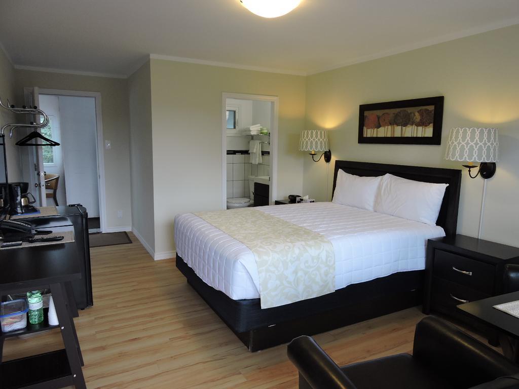 Almo Court Motel Cranbrook Ngoại thất bức ảnh