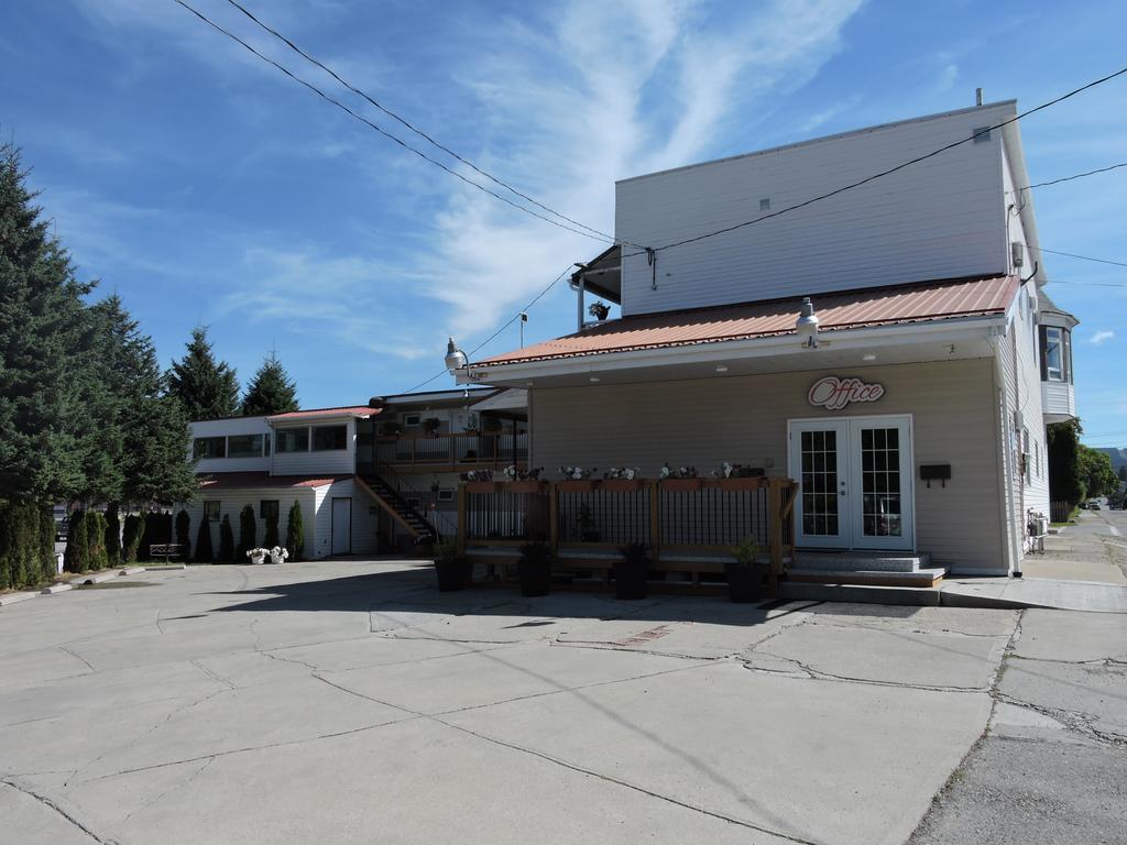 Almo Court Motel Cranbrook Ngoại thất bức ảnh