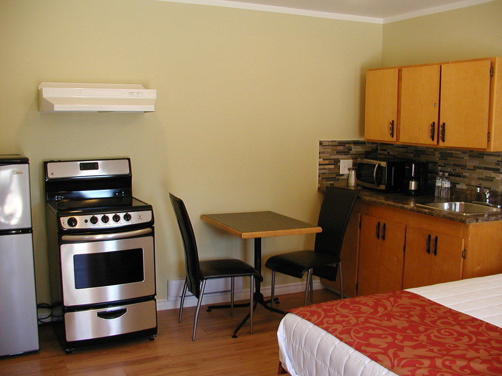 Almo Court Motel Cranbrook Ngoại thất bức ảnh