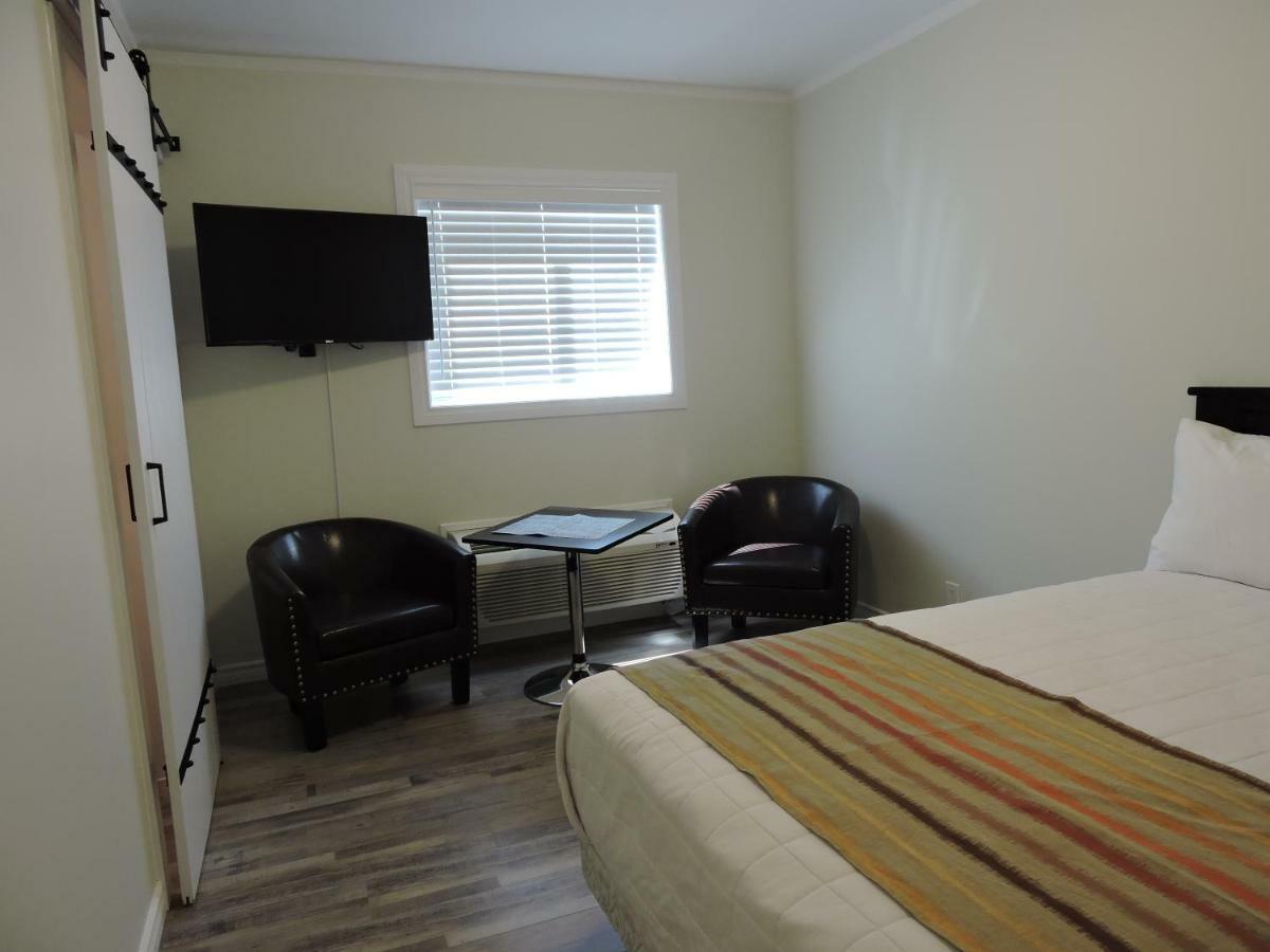 Almo Court Motel Cranbrook Ngoại thất bức ảnh